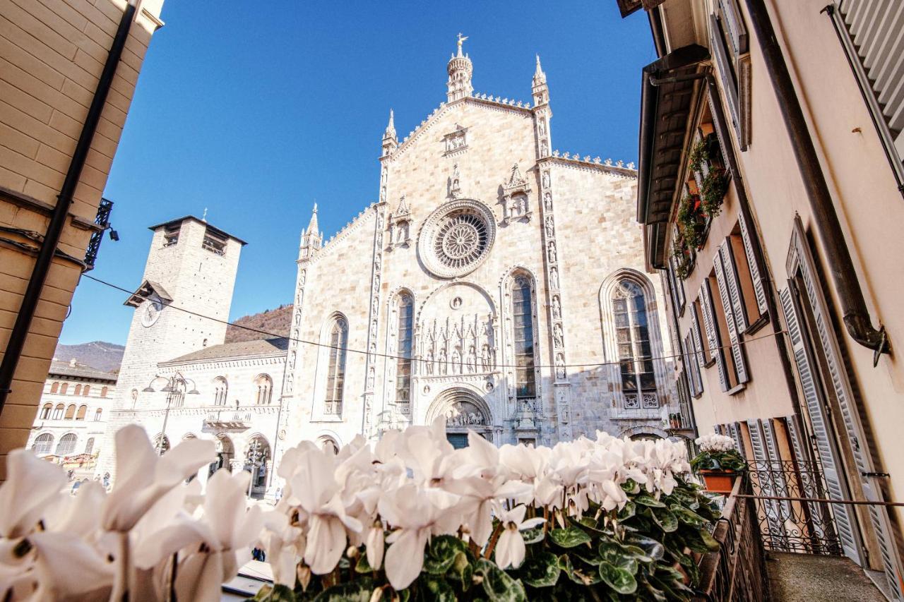 شقة كومو  في La Finestra Sul Duomo - The House Of Travelers المظهر الخارجي الصورة