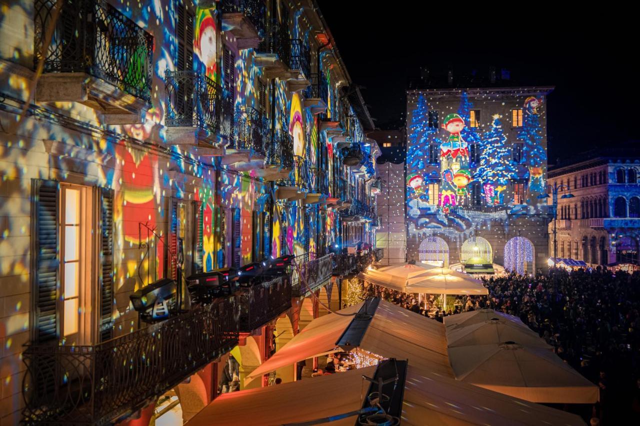 شقة كومو  في La Finestra Sul Duomo - The House Of Travelers المظهر الخارجي الصورة